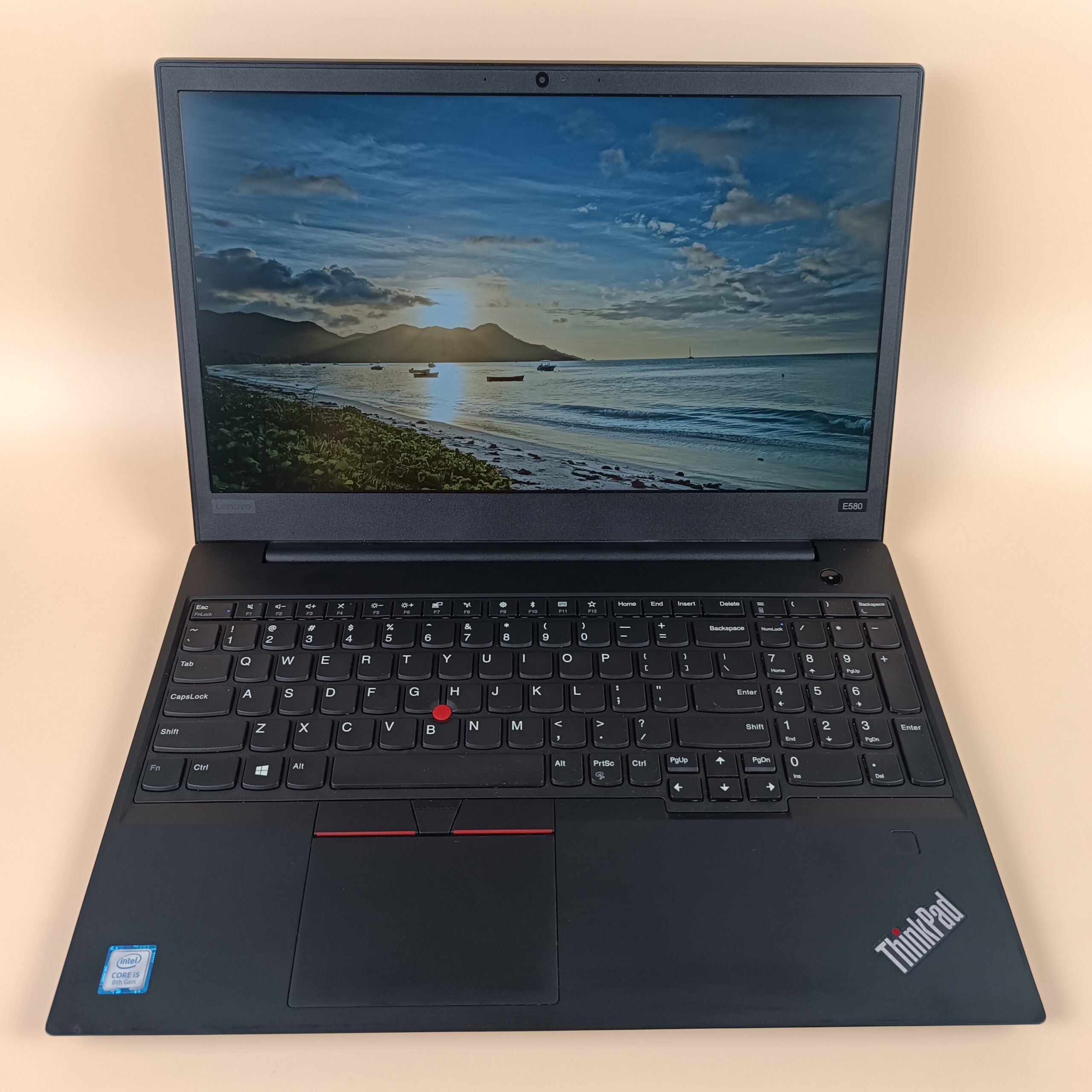 Lenovo ThinkPad E580 i5-8250U/8Гб/256Гб