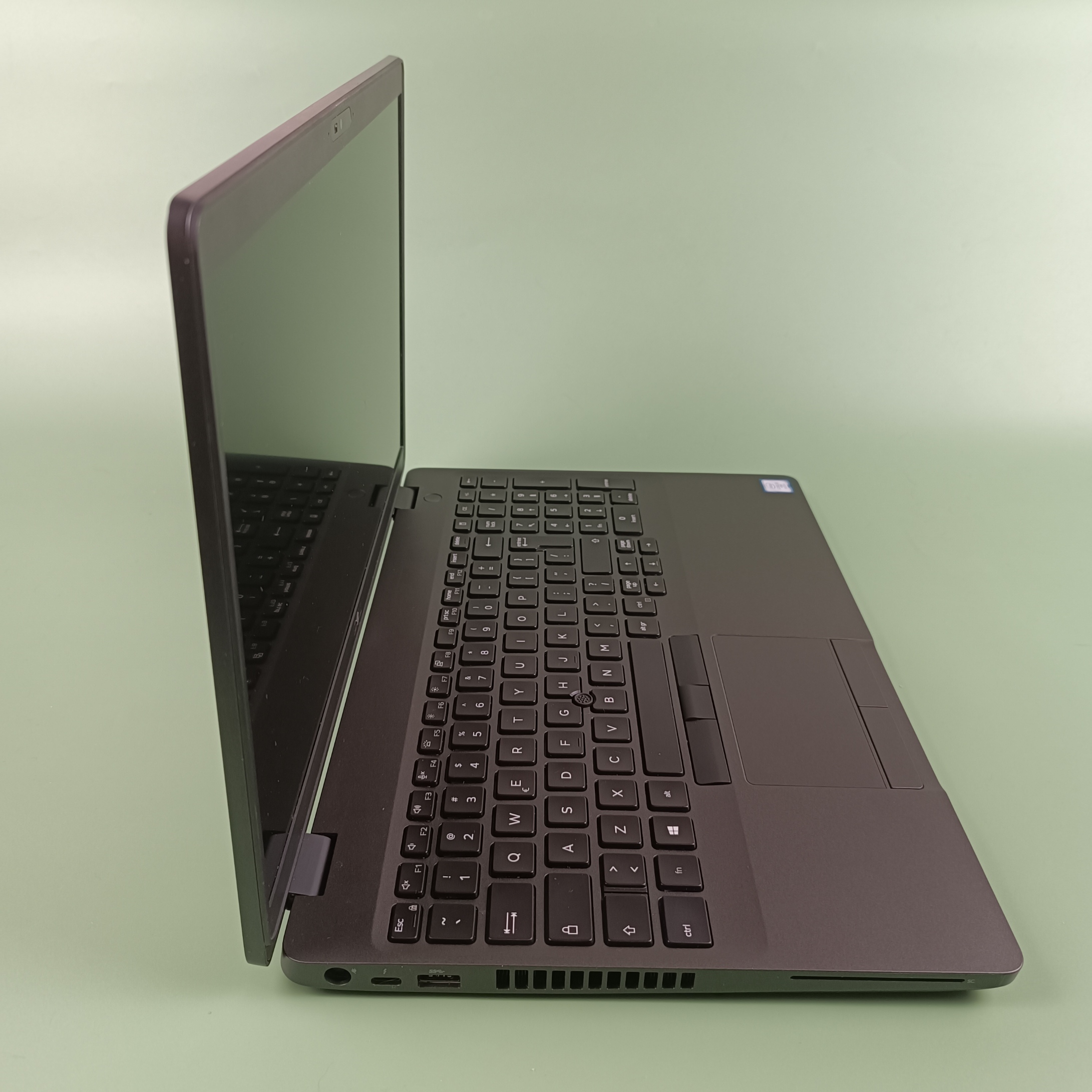 Dell Latitude 5501 i5-9400H/16Гб/256Гб/MX150 2Гб - Зображення 4