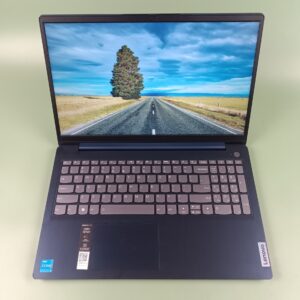 Lenovo IdeaPad 3 15IAU7 i3-1215U/8Гб/512Гб