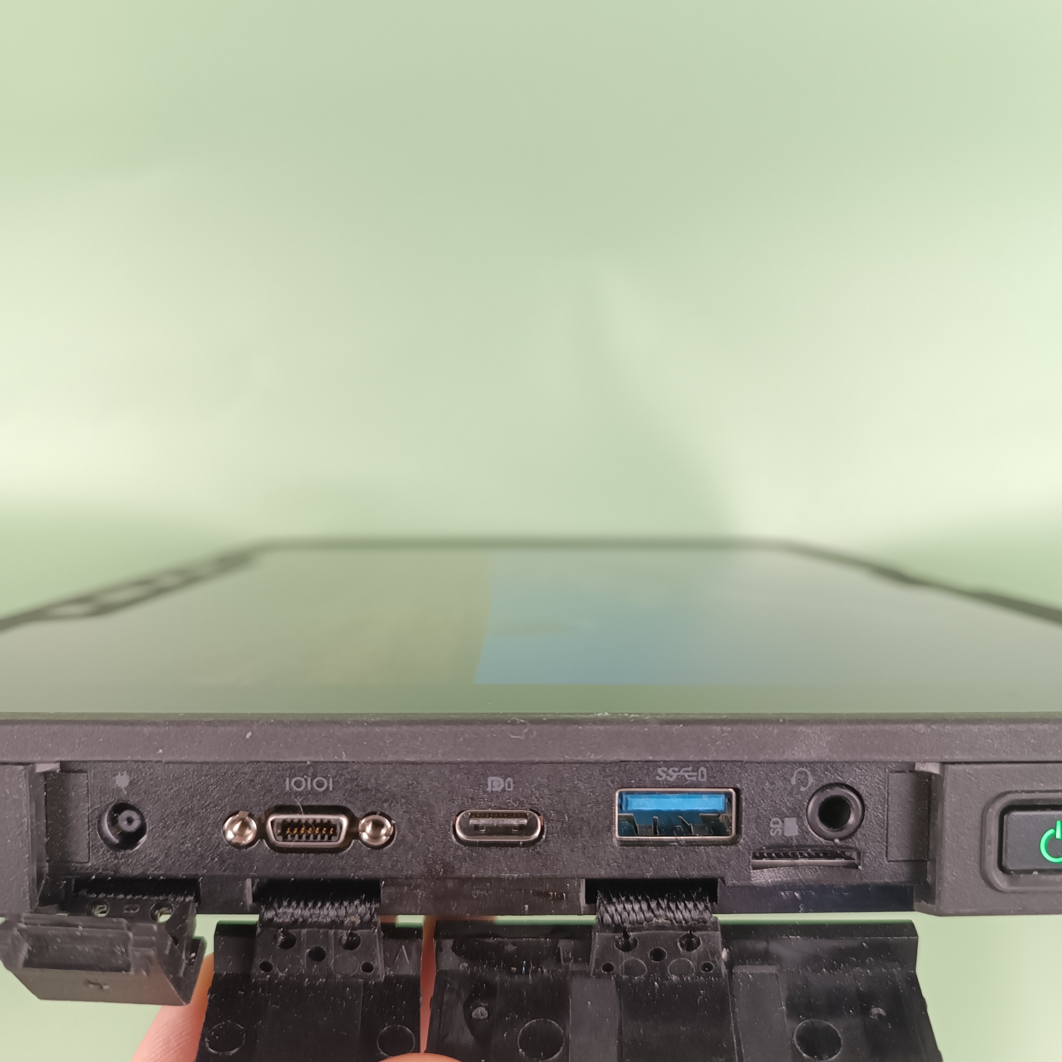 Dell Latitude 7212 Rugged Extreme Tablet i5-7300U/16Гб/256Гб - Зображення 5