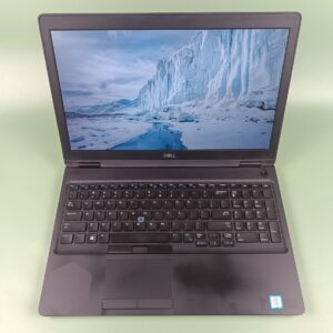 Dell Latitude 5590 i7-8650U/8Гб/256Гб/GeForce MX130 2Гб